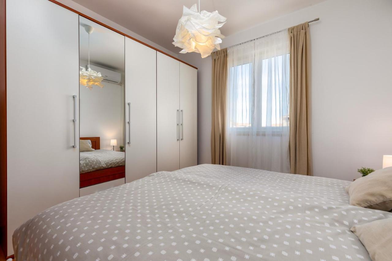 DUPLEX + garage Apartment Rovinj Bagian luar foto